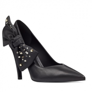 quavissa pointy toe bow pumps