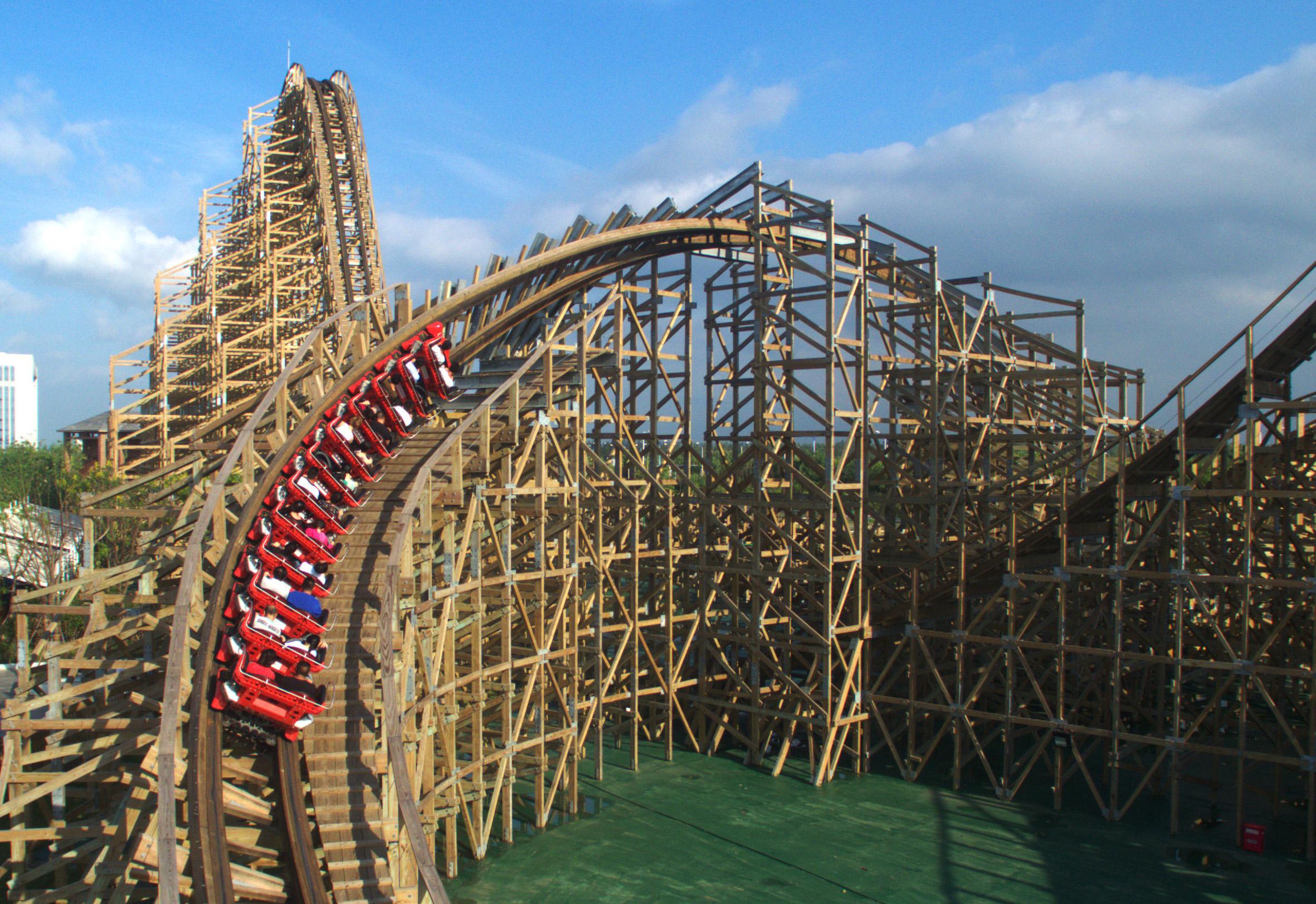 2022郑州方特梦幻王国游玩攻略门票游玩项目介绍交通路线